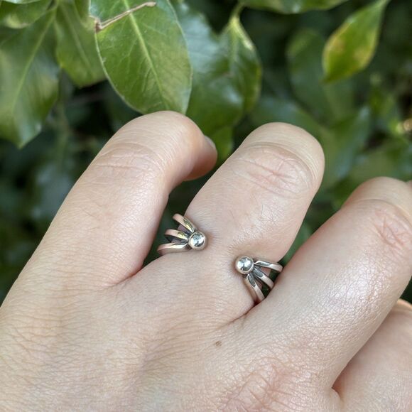 Sterling Silver 925 Adjustable Crossover Band Ring Reversible Modernist Design - Picture 3 of 6